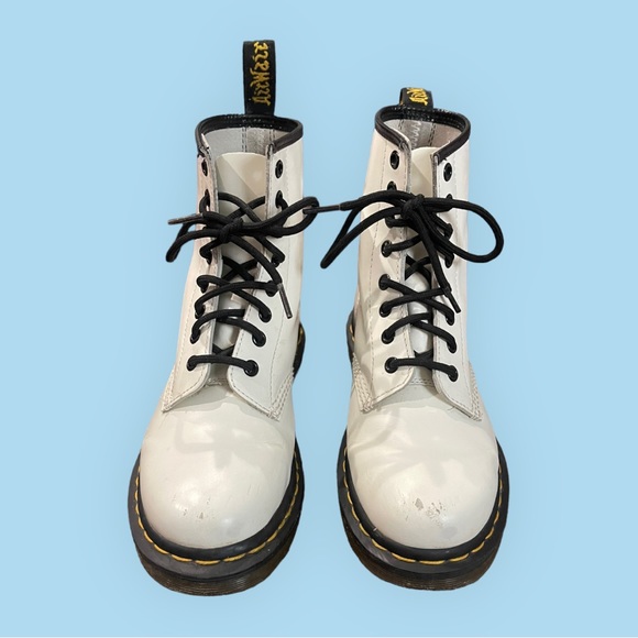 Dr. Marten’s 1460 Patent Leather Lace Up Boots - Picture 12 of 12